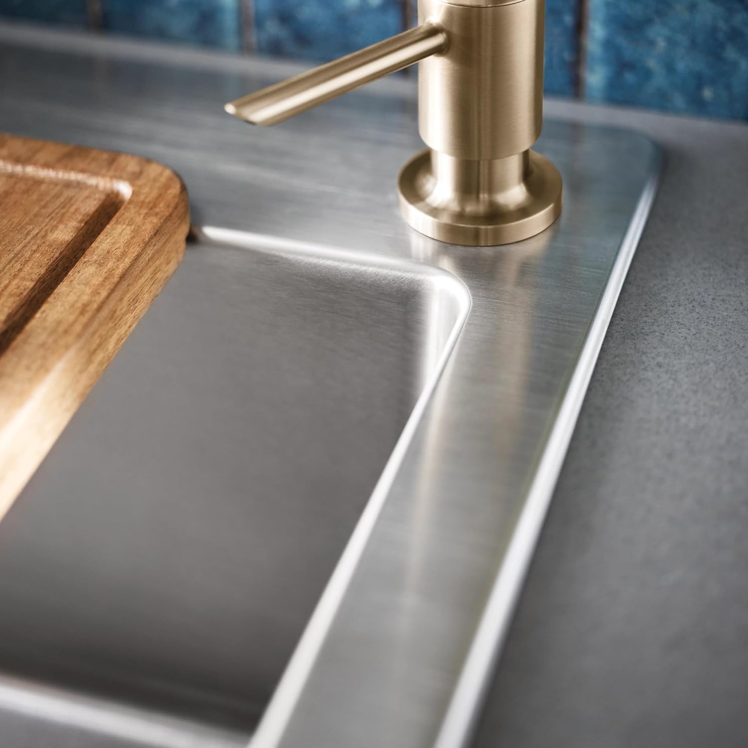 image:imageMoen 87071BZG Nolia OneHandle PullDown Kitchen Faucet with Power Boost Soap Dispenser Included High Arc 1 or 3 Hole Installation Brushed GoldBronzed Gold