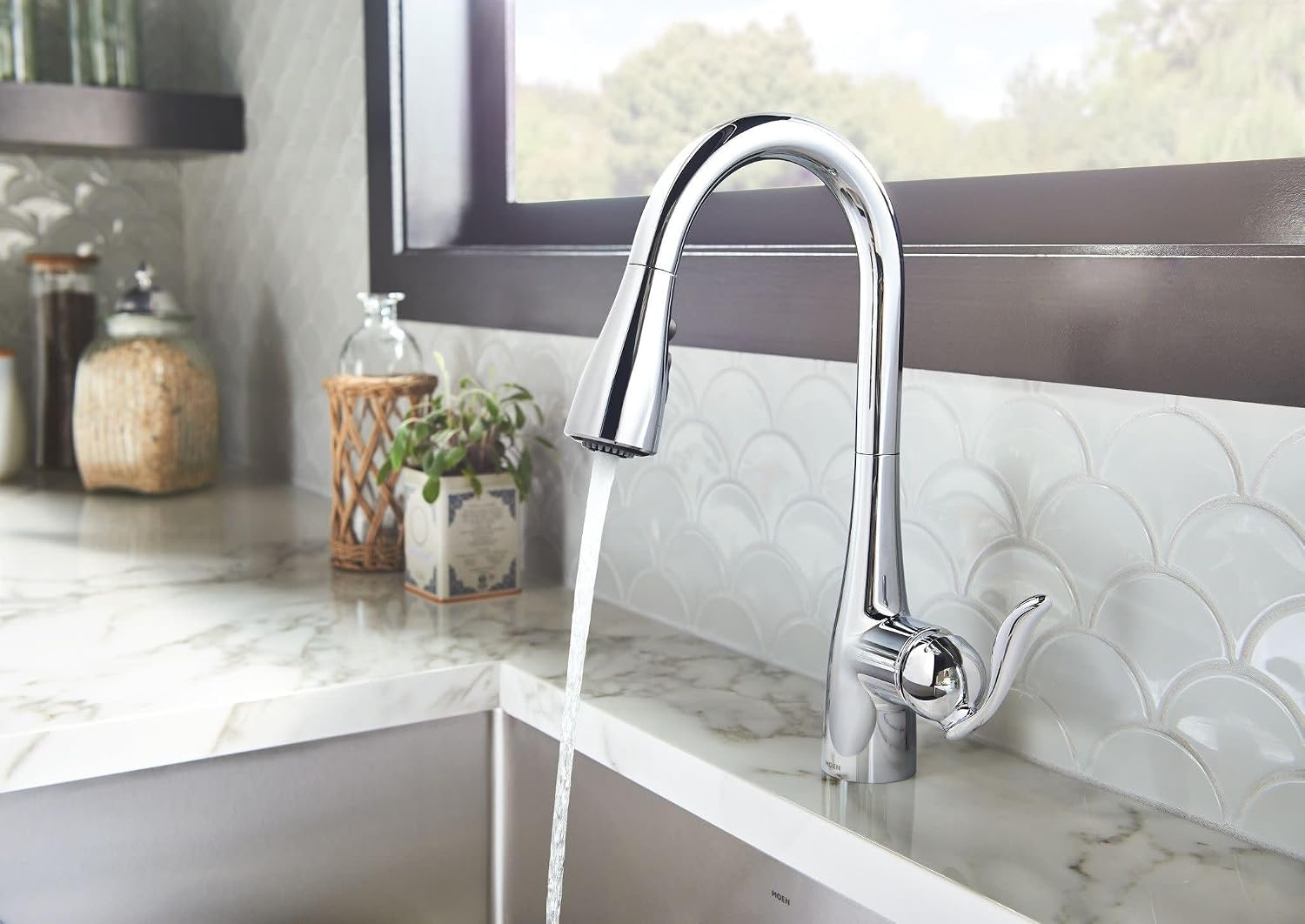 image:imageMoen Arbor Spot Resist Stainless Motionsense Wave Sensor Touchless OneHandle Single Hole Kitchen Sink Faucet 7594EWSRSChrome
