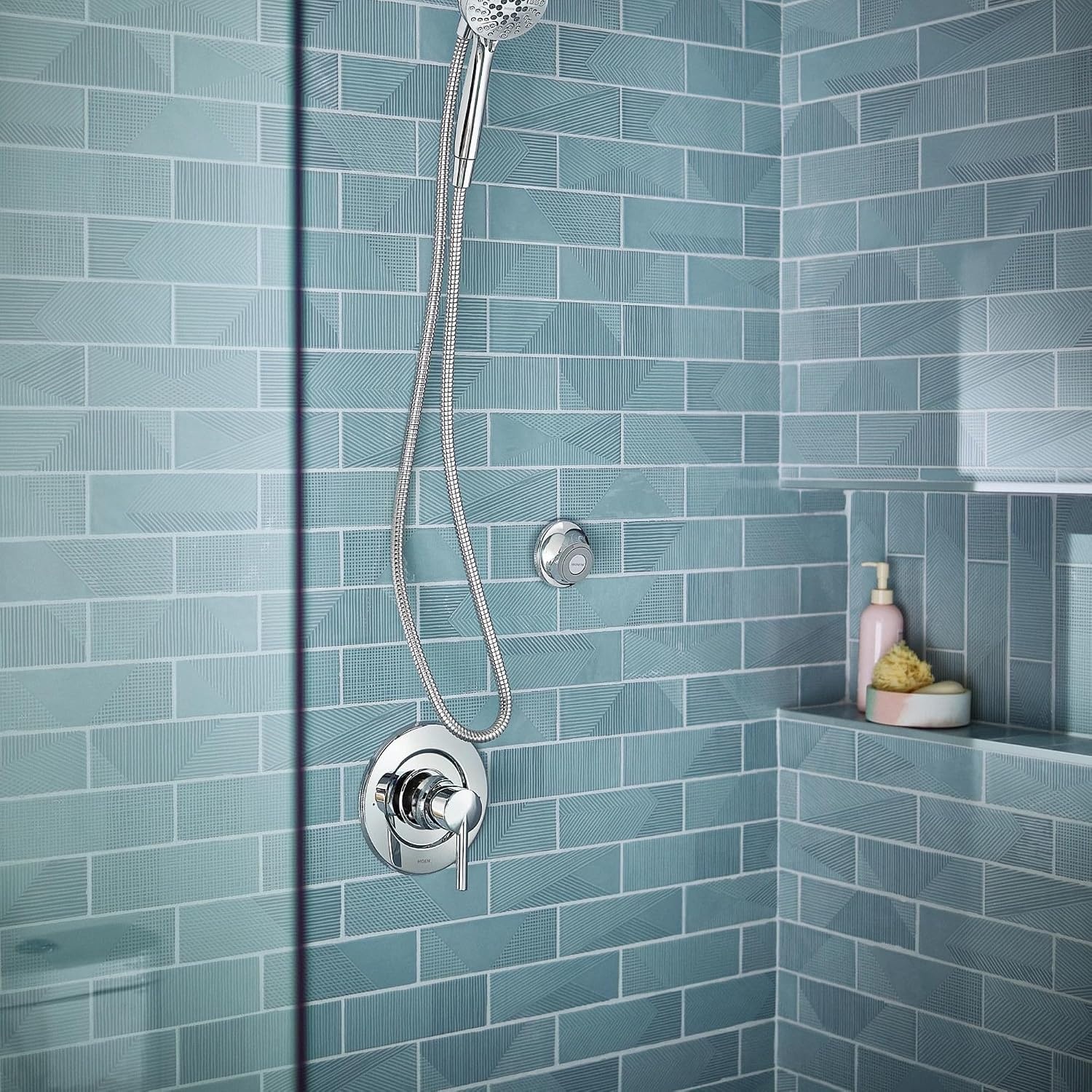 image:imageMoen Engage Magnetix Spot Resist Brushed Nickel 35Inch SixFunction Detachable Handheld Showerhead with Magnetic Docking System 26100SRNChrome
