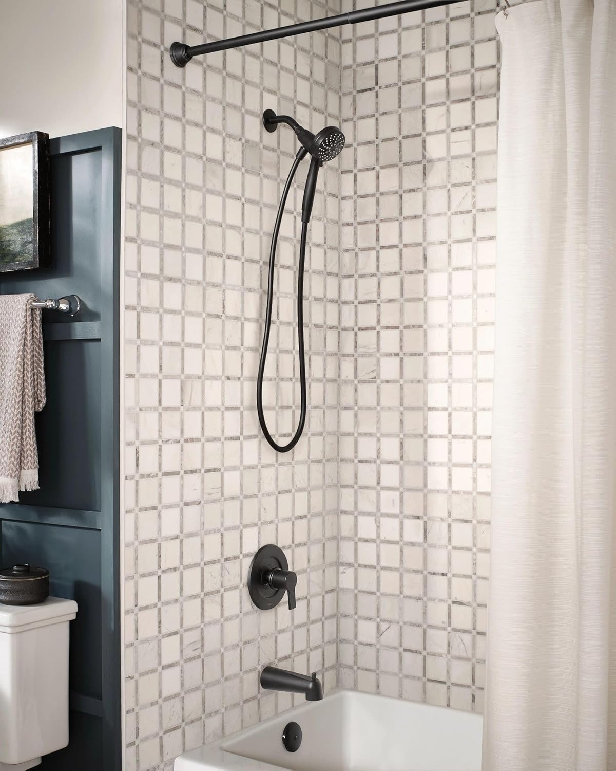 image:imageMoen Engage Magnetix Spot Resist Brushed Nickel 35Inch SixFunction Detachable Handheld Showerhead with Magnetic Docking System 26100SRNMatte Black