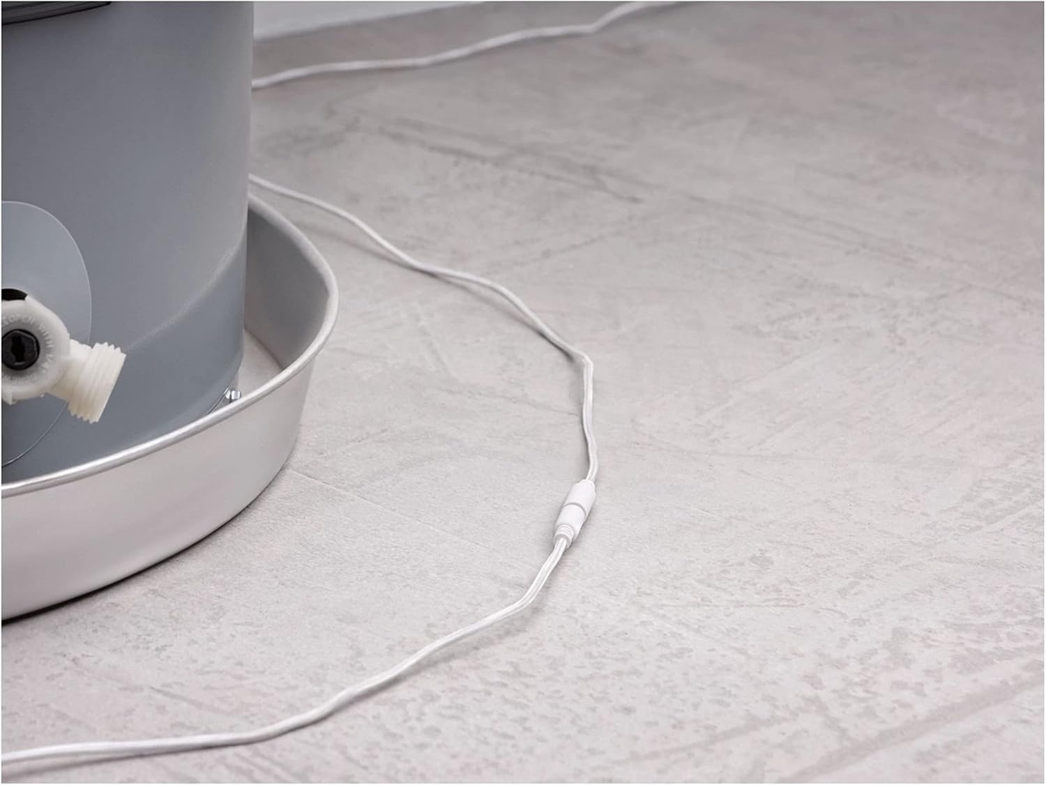 image:imageMoen Flo Smart Water Leak Detector Drip or Flood Sensor Alarm for Home 1Pack White 920004White