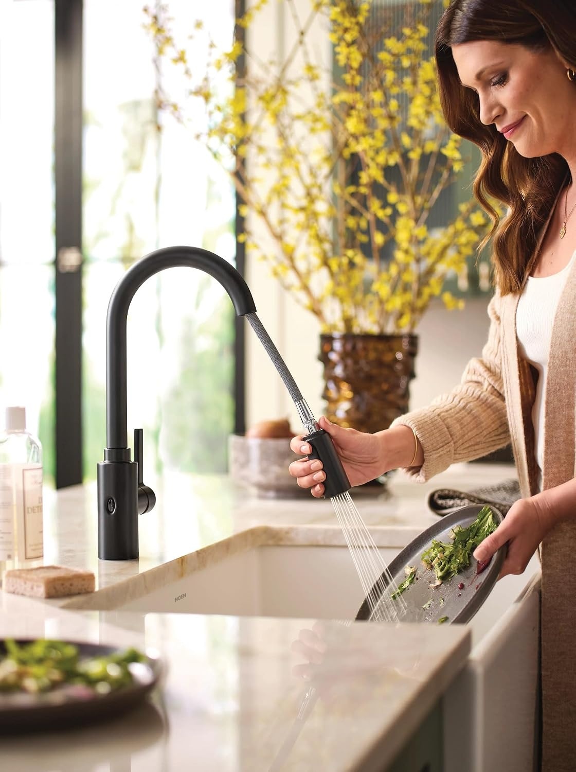image:imageMoen Genta LX Touchless Kitchen Faucet MotionSense Wave Sensor High Arc Pulldown with Power Clean Spray OneHandle Chrome 7882EWCMatte Black