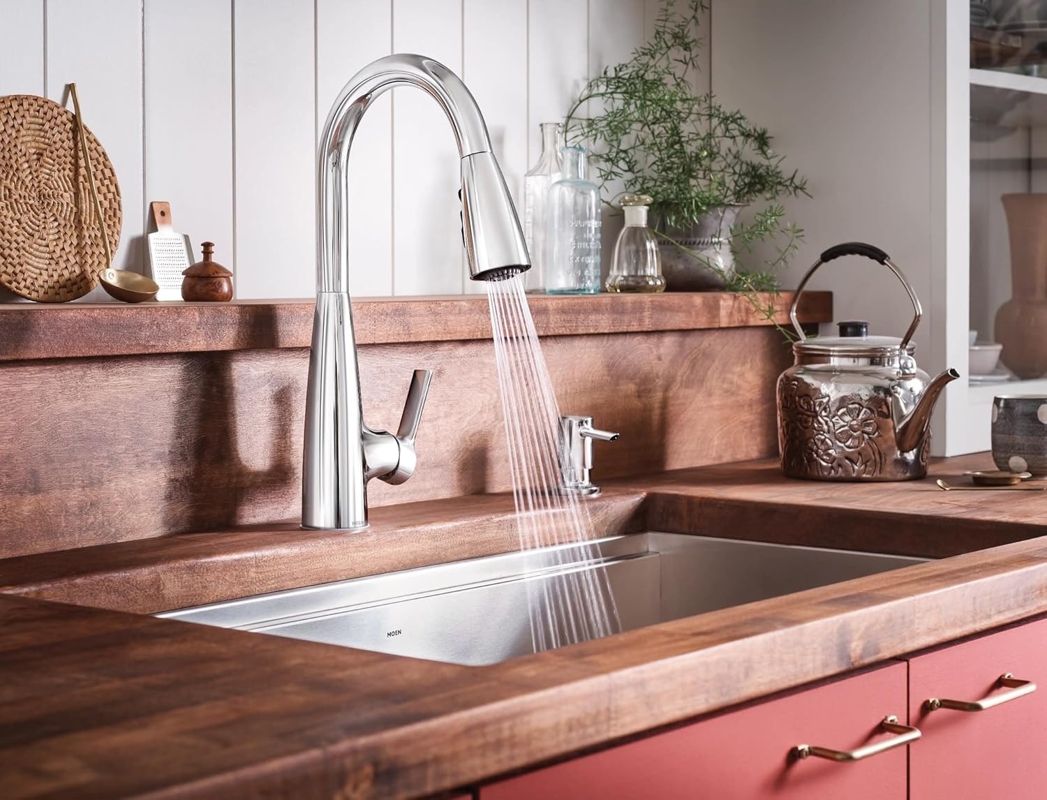 image:imageMoen Haelyn Matte Black Touchless SingleHandle PullDown Sprayer Kitchen Faucet with Soap Dispenser Features Power Clean for a Faster Wash 87627EWBLChrome