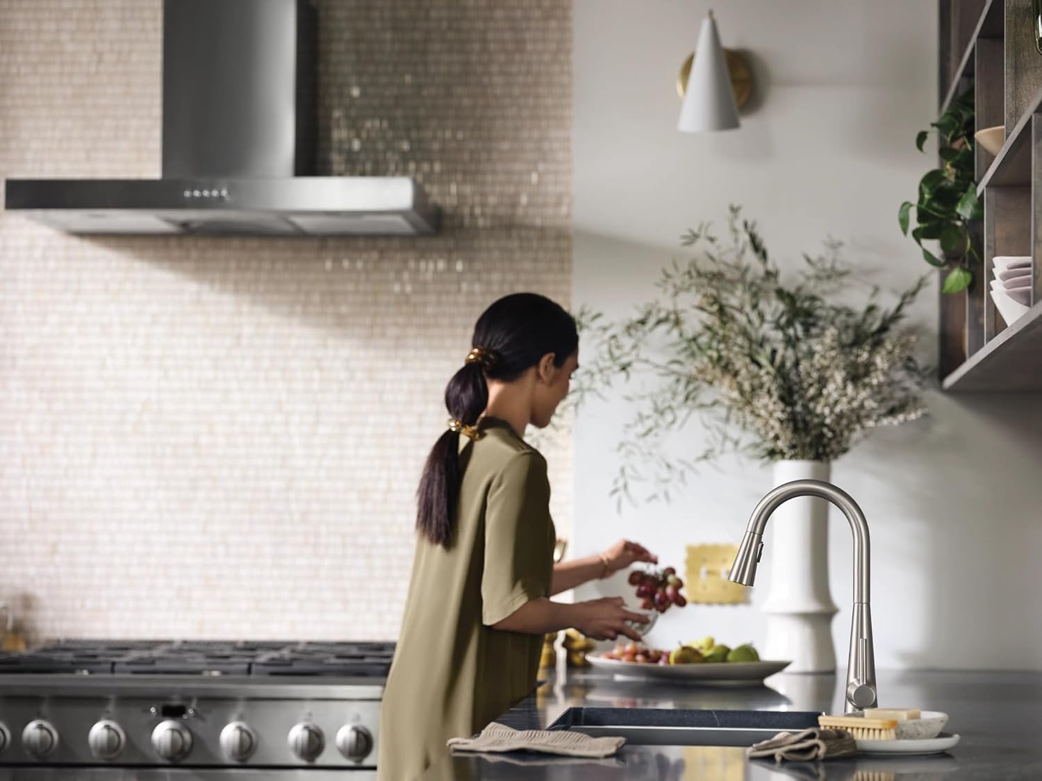 image:imageMoen Sleek Oil Rubbed Bronze OneHandle High Arc Kitchen Faucet with Pulldown Sprayer Featuring Power Boost for a Faster Clean 7864ORBSpot Resist Stainless