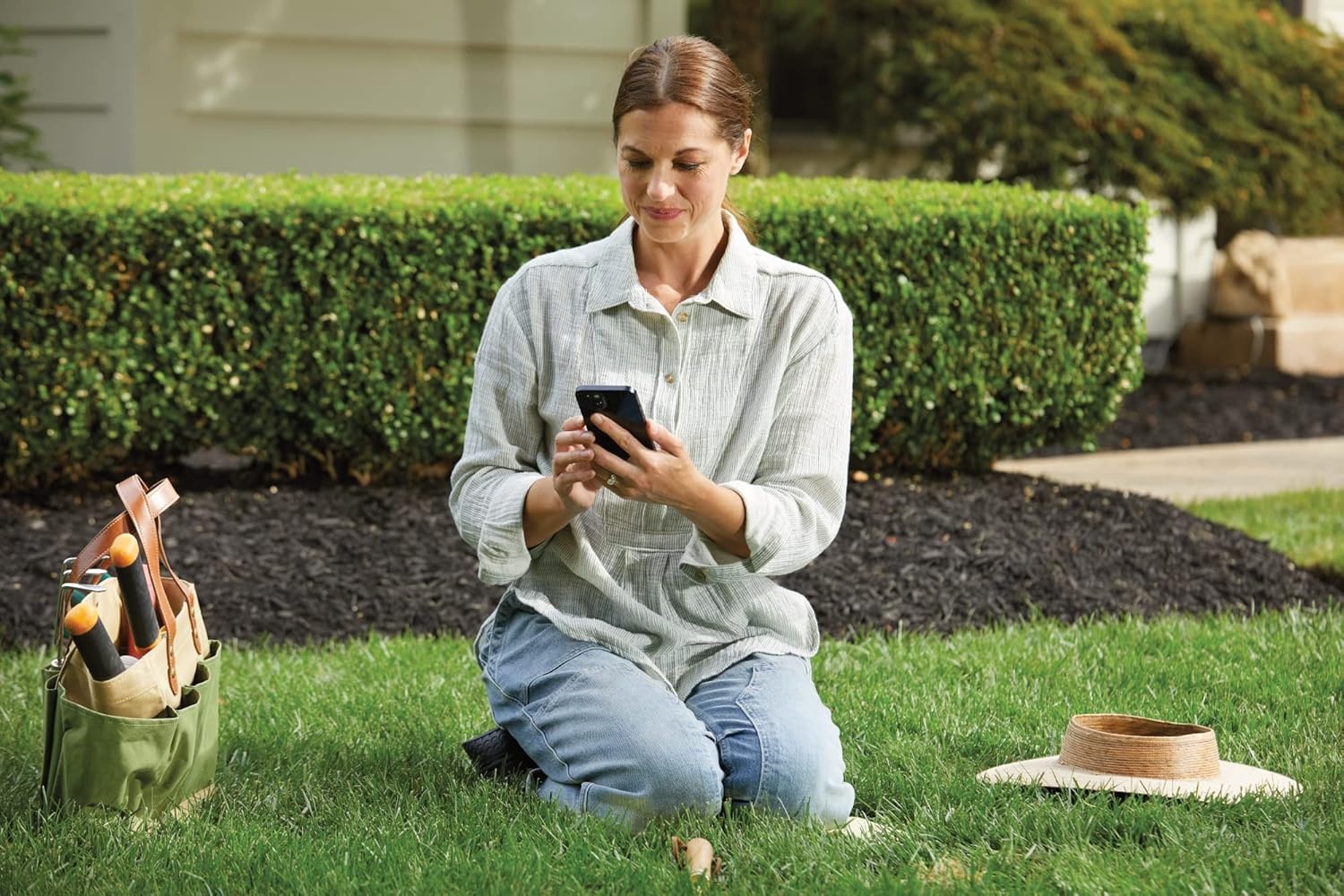 image:imageMoen Smart Wireless Soil Sensor Automatic Moisture Meter Measurement for Lawn Plant Water Meter for Exterior Enclosures WISNS002G1USABlack
