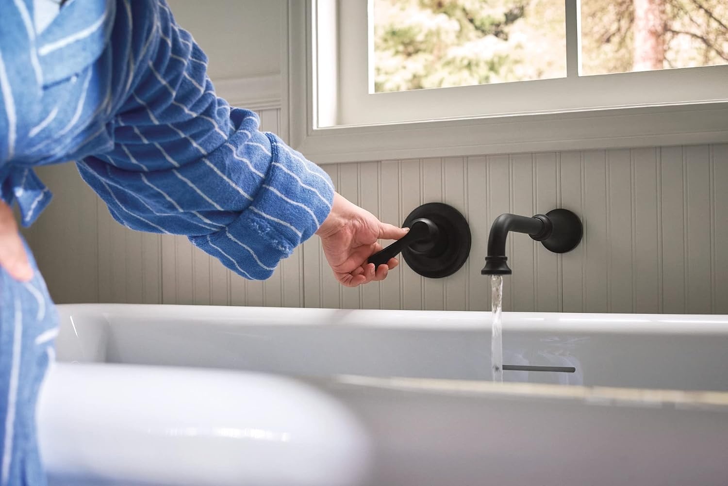 image:imageColinet Matte Black Single Handle Wall Mount Tub Filler High Flow Tub Faucet with 10 Spout Reach WTS44501BL