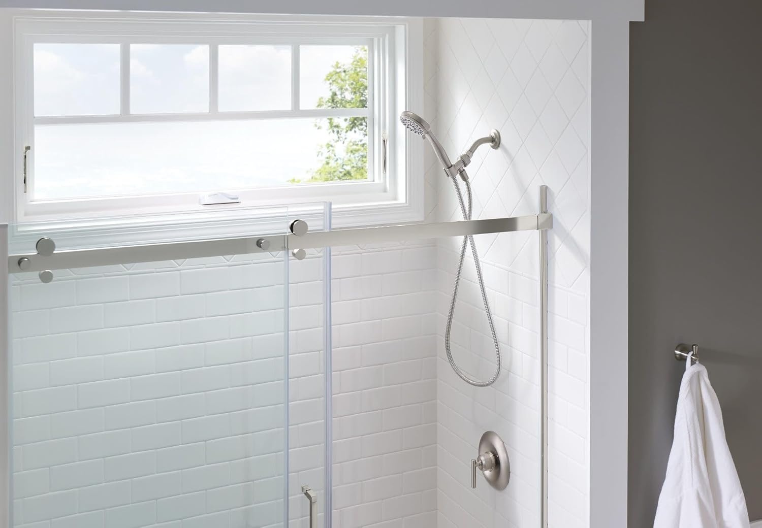 image:imageMoen 20091SRN 5Setting Hand Held Brushed Nickel Spot Resist Shower Head 25 GPMPack of 1