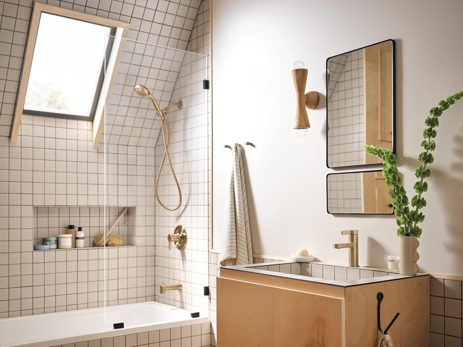 image:imageMoen Beric Matte Black Modern OneHandle Single Hole Bathroom Faucet with Drain Assembly and Optional Deckplate for Your Bath Sink 84774BLBronzed Gold