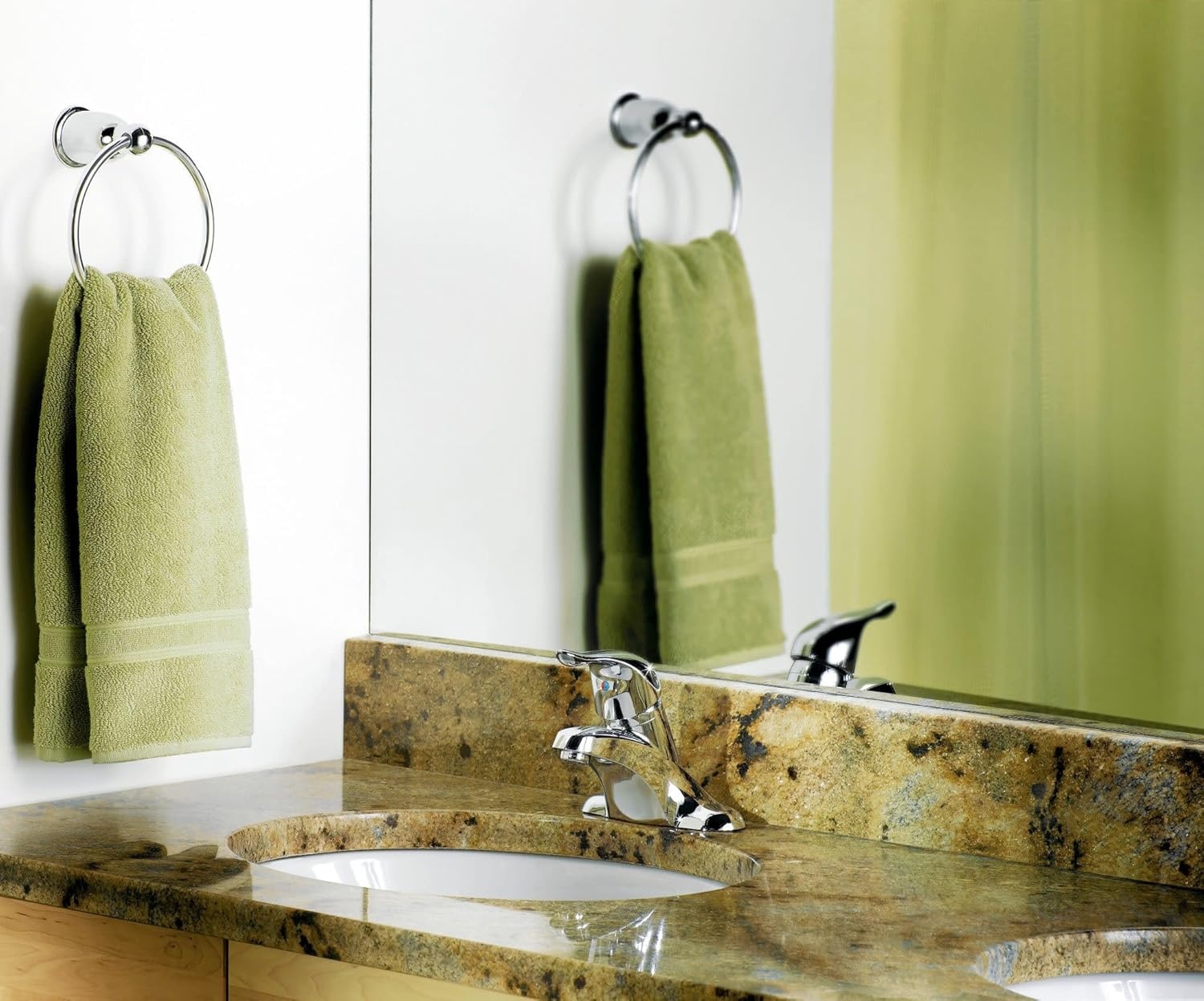 image:imageMoen Chateau Chrome OneHandle LowArc Centerset Bathroom Sink Faucet with Drain Assembly L4621Chrome