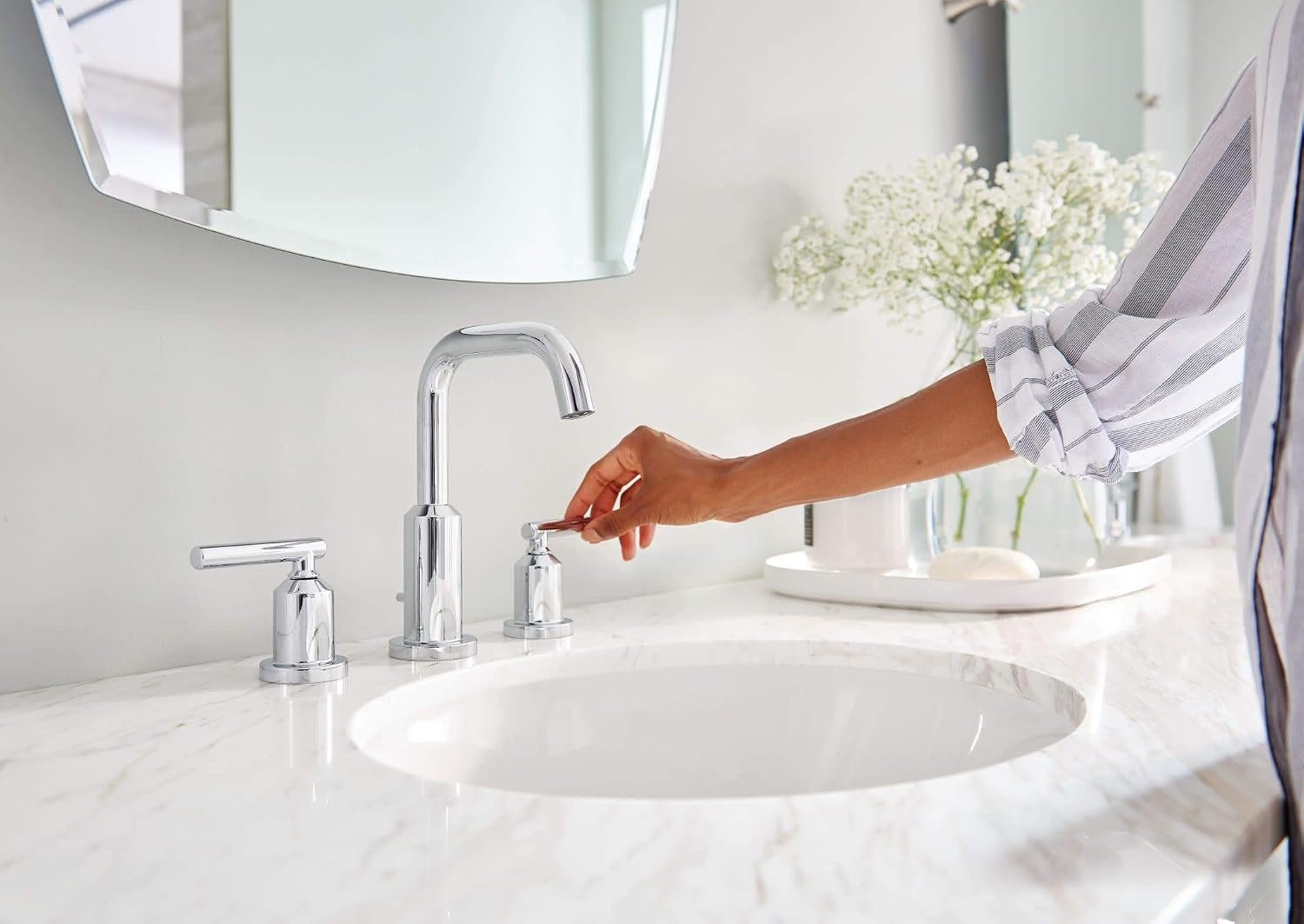 image:imageMoen Gibson Matte Black TwoHandle Widespread High Arc Modern Bathroom Sink Faucet Modern Bathroom Faucet for Three Hole Bath Sinks Valve Required T6142BLChrome