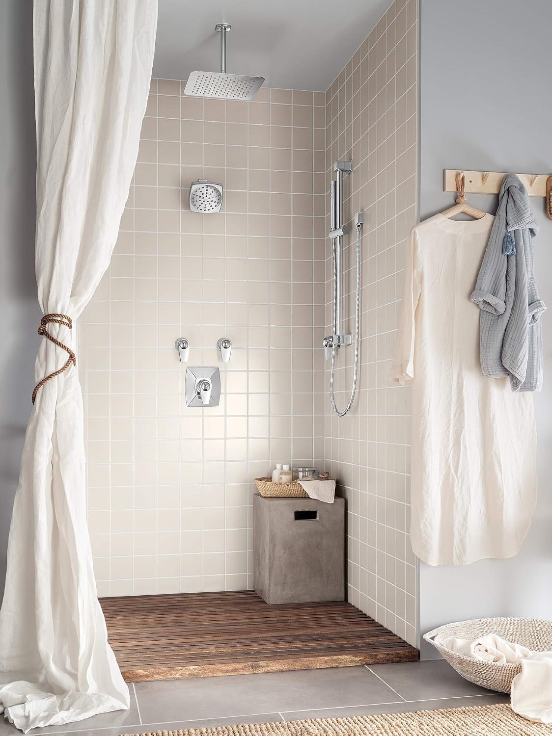 image:imageMoen S6365EPBN Voss 6 SingleFunction EcoPerformance Rainshower Showerhead with Immersion Technology Brushed NickelChrome