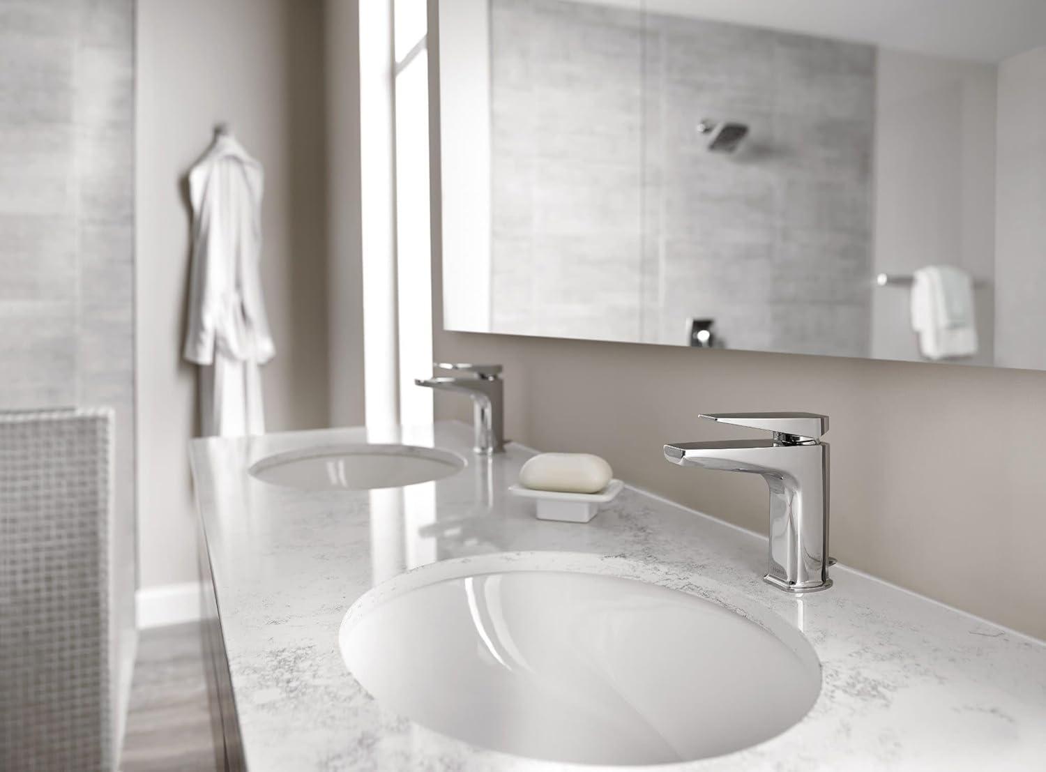 image:imageMoen S8000 Via OneHandle Modern Bathroom Faucet ChromeChrome