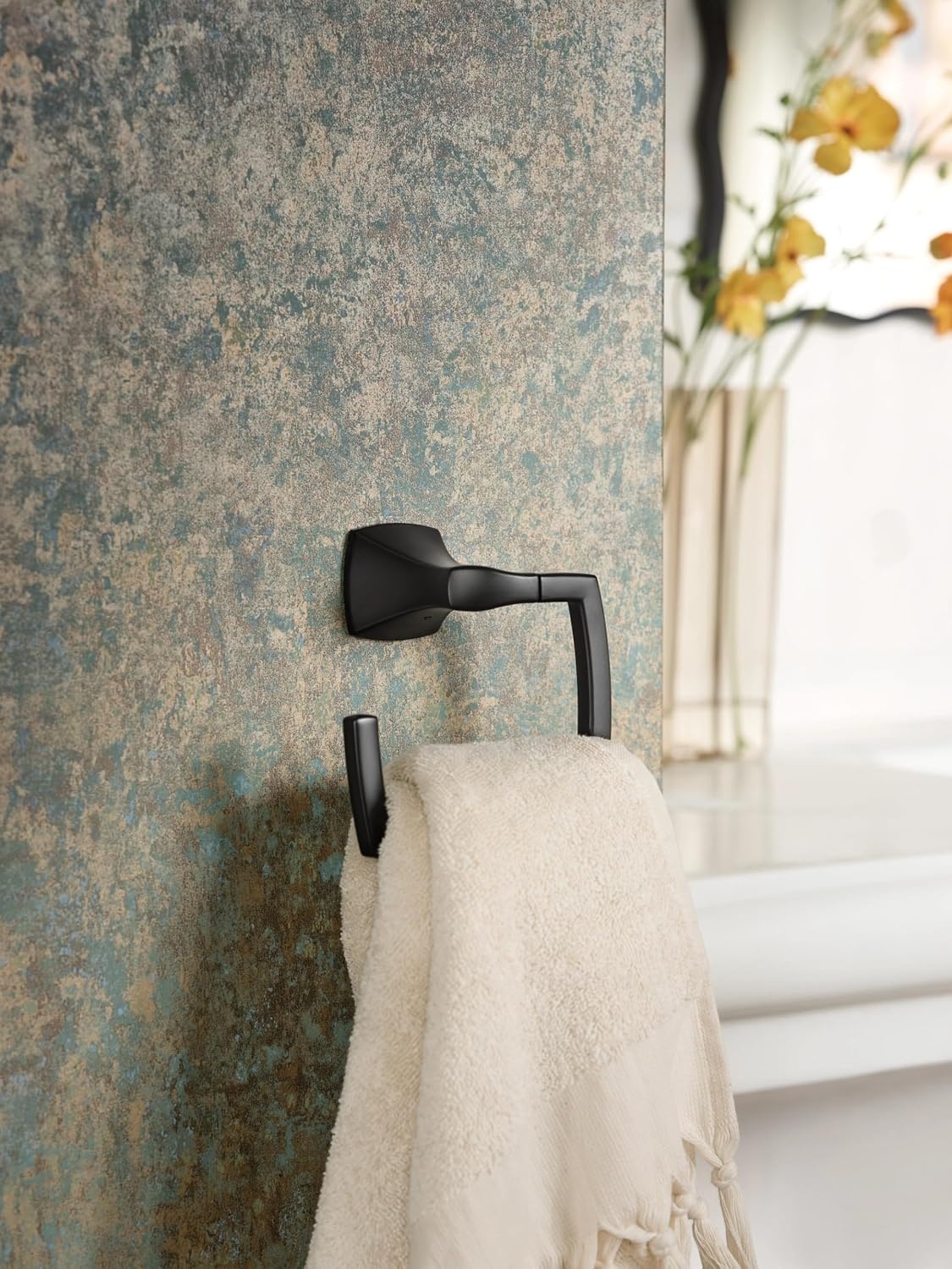 image:imageMoen Voss Matte Black Modern Square Wall Mount Bathroom Hand Towel Ring YB5186BL